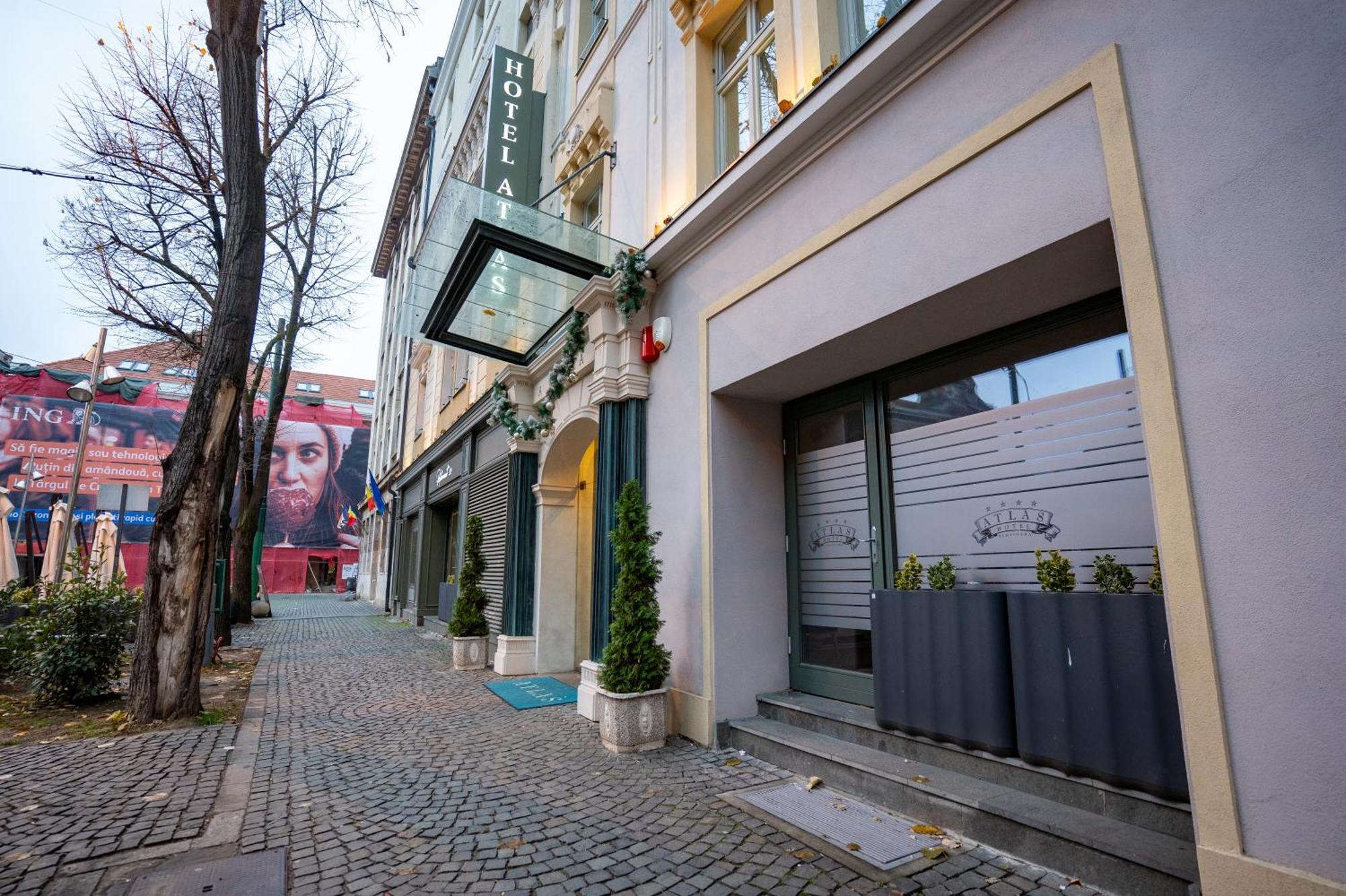 Atlas Hotel Тімішоара Екстер'єр фото