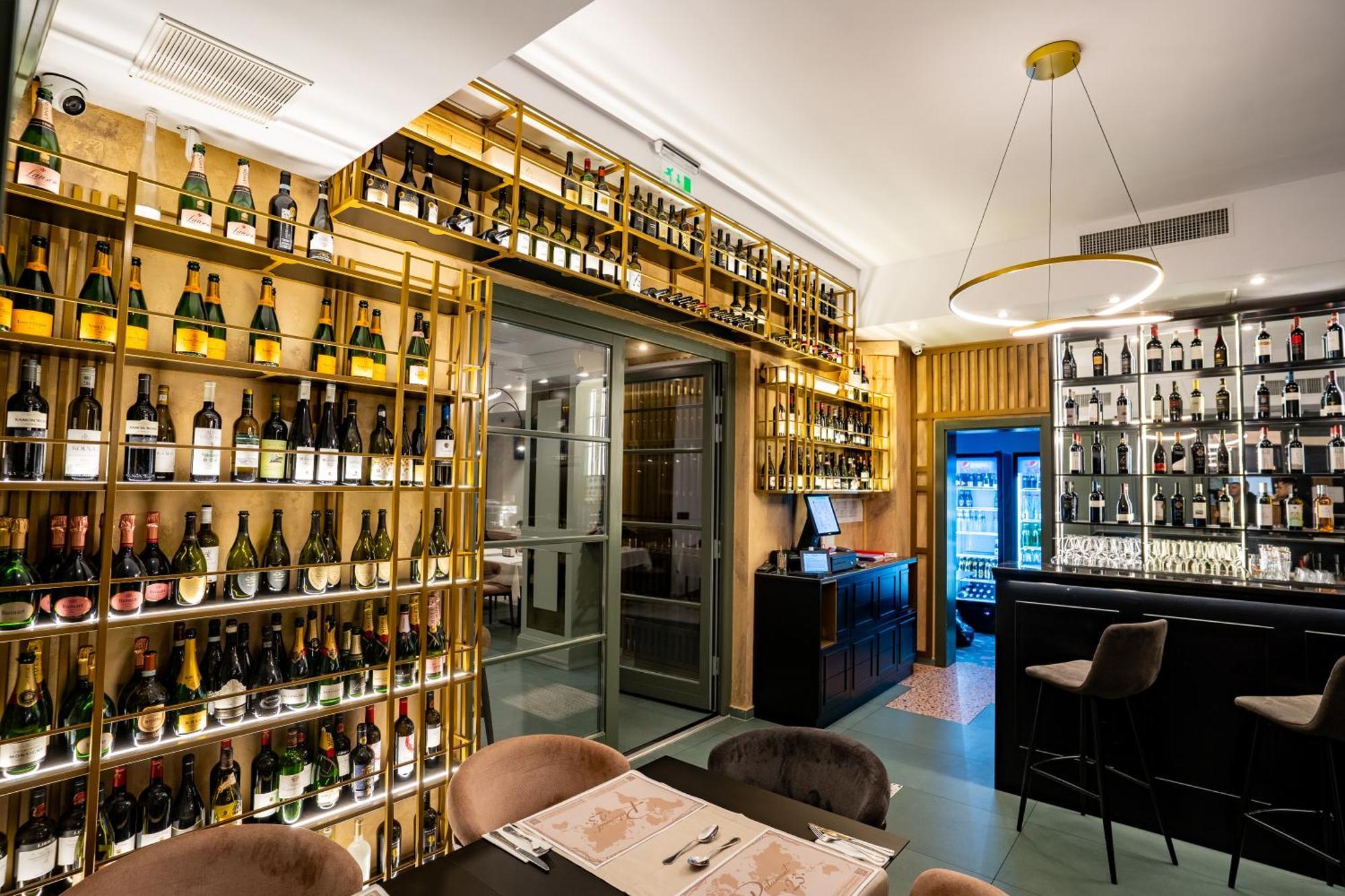 Atlas Hotel Тімішоара Екстер'єр фото