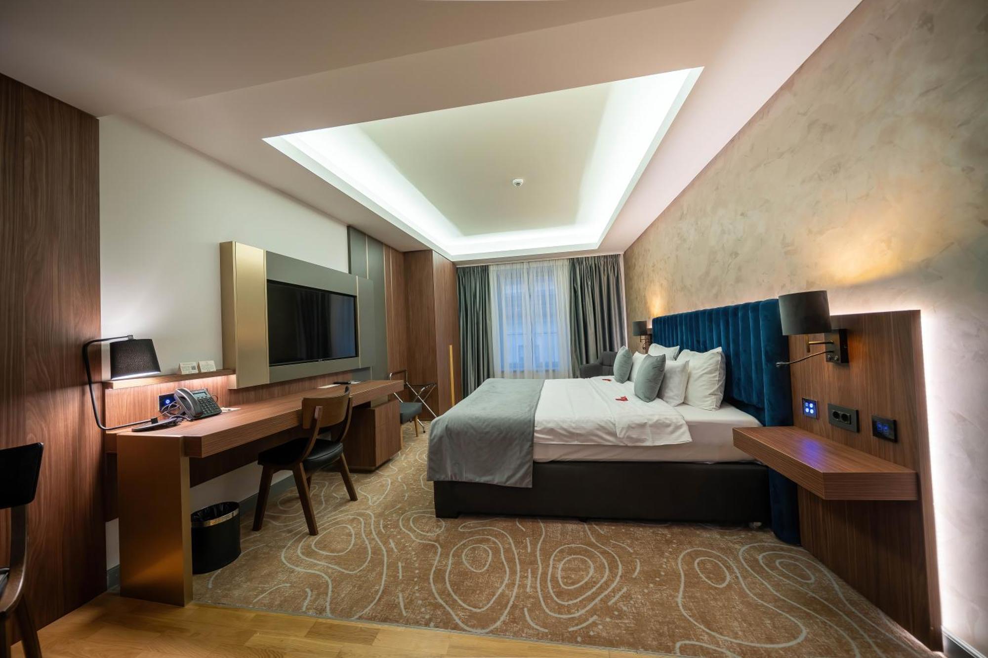 Atlas Hotel Тімішоара Екстер'єр фото