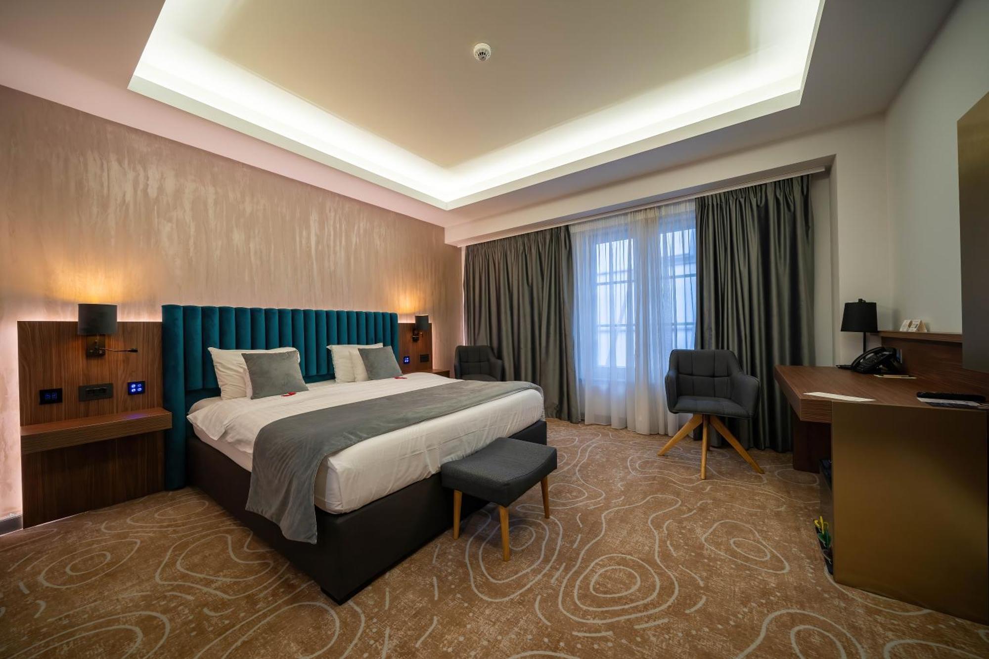 Atlas Hotel Тімішоара Екстер'єр фото